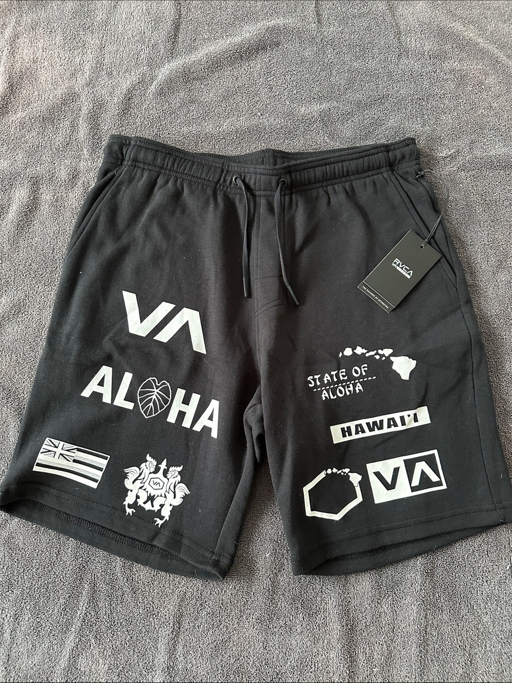 RVCA Black Graphic Aloha Men’s Athletic Shorts